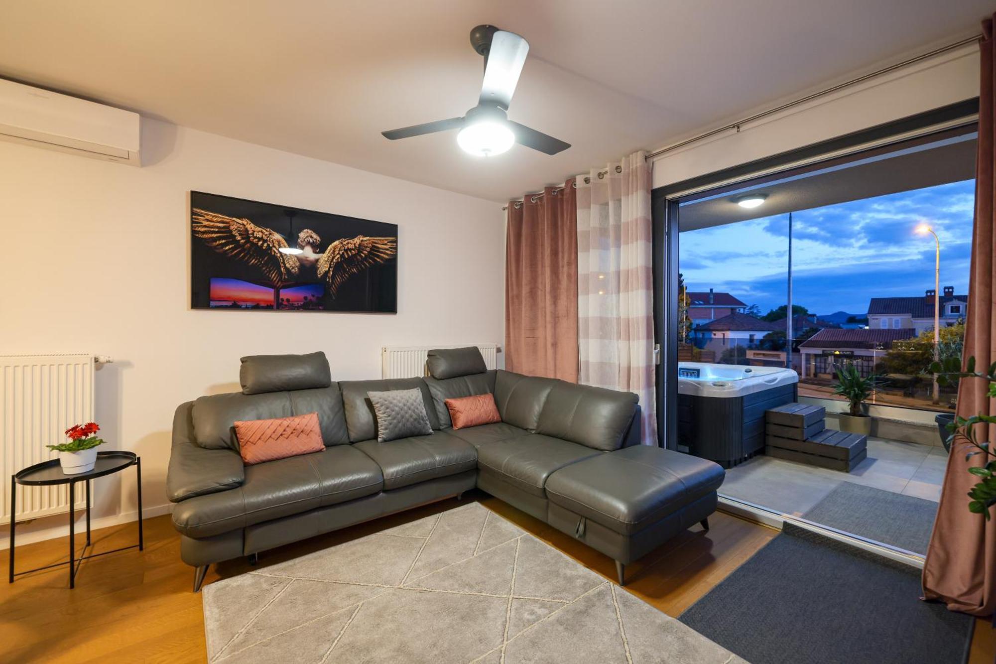 Luma Luxury Apartment With Jacuzzi Zadar Exteriér fotografie